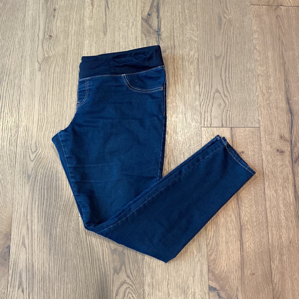 Maternity Jeans - Picture 3 of 3